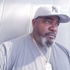 Meet your Posher, Clifton